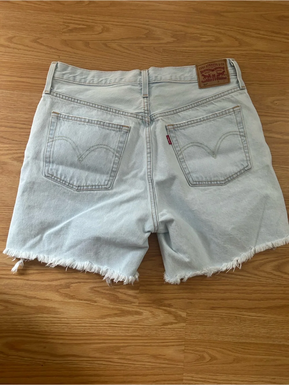 Levi’s 501 Light Wash High Rise Cutoff Denim Shorts 5” Inseam - Picture 3 of 3